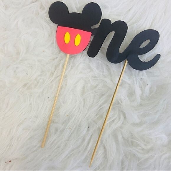 Mickey one cake topper first birthday party - Picture 3 of 11
